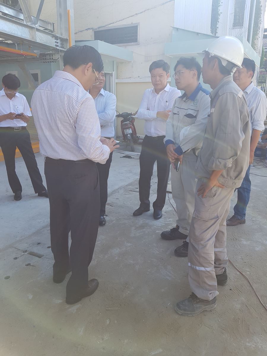 Lãnh đạo UBND thành phố Đà Nẵng nghe Hello88 Trò chơi sòng bạc trực tuyến báo cáo tình hình kiểm định an toàn của hệ thống