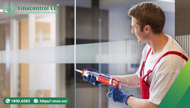 Quy trình Helloo88 đặc quyền hội viên VIP hợp chuẩn keo Silicon xảm khe