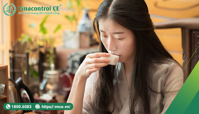 Việc giám định chè là cần thiết để đảm bảo sự an toàn và chất lượng của sản phẩm