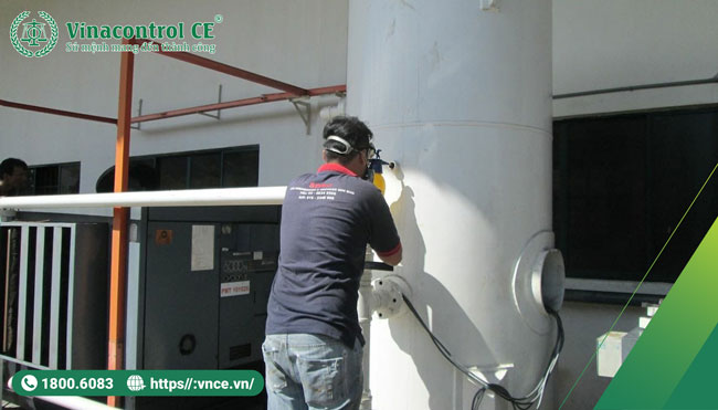 Kiểm tra chất lượng khí nén là một quá trình quan trọng giúp đảm bảo hiệu suất hoạt động của thiết bị