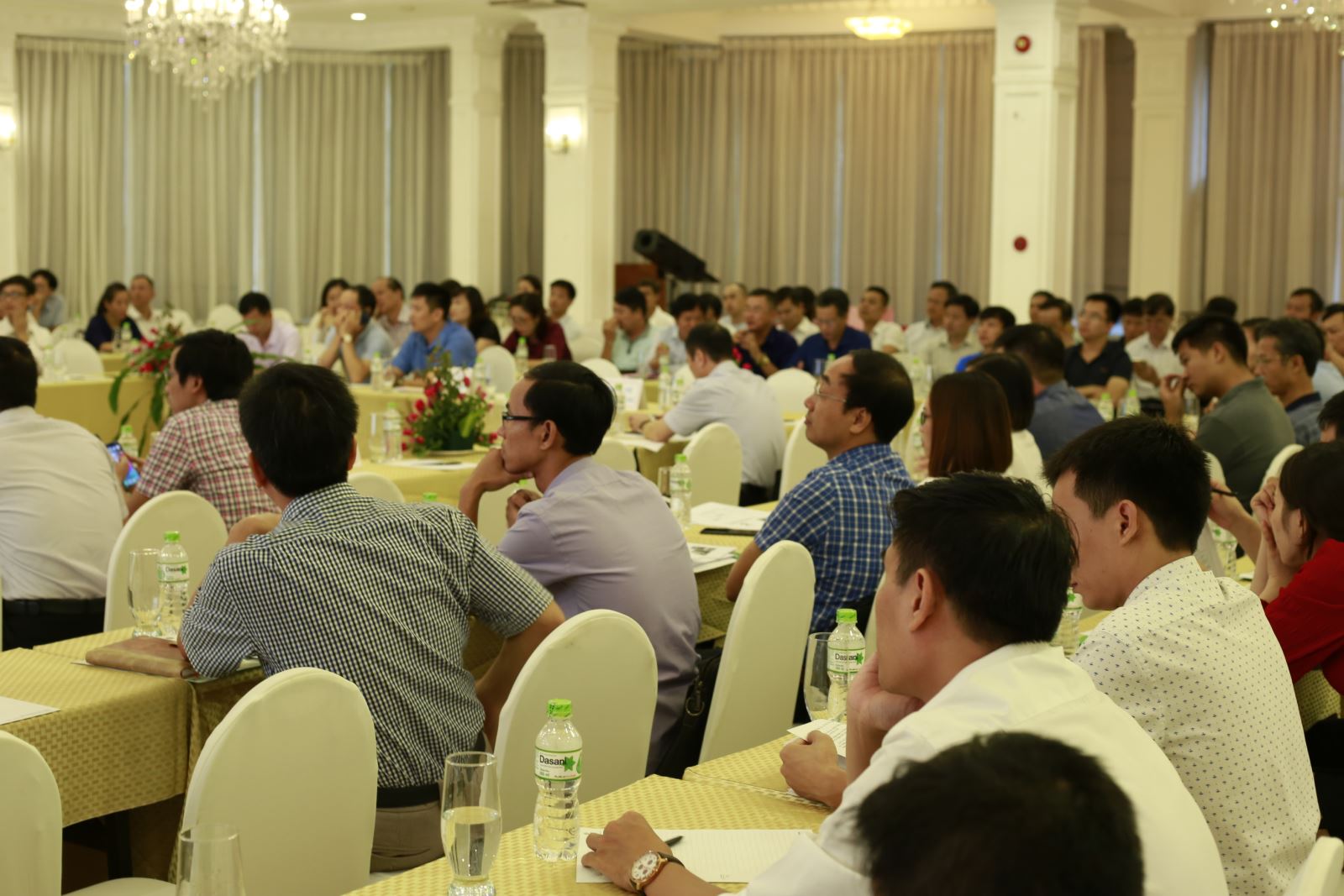 Hội thảo nhận được sự quan tâm rất lớn của các bệnh viện, cơ sở Hello8888 Hoàn Trả Vô Tận