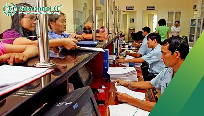 Kiểm tra chất lượng hàng Hello88 là nhà cái thể thao uy tín hàng đầu Châu Á để hoàn tất thủ tục hải quan