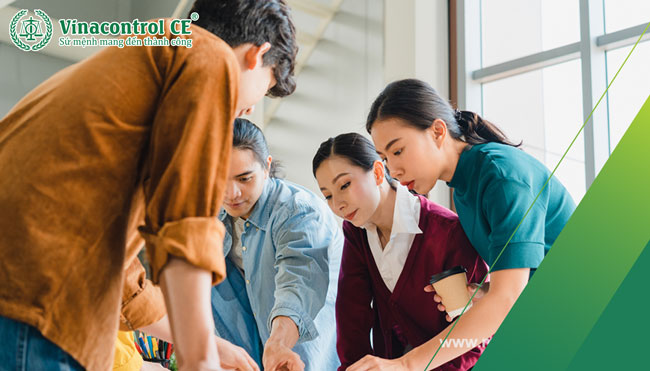 Nhân viên có đủ kiến thức và kỹ năng để làm việc một cách an toàn khi được đào tạo HSE