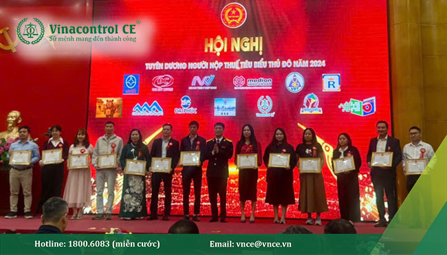 Toàn cảnh hội nghị tuyên dương Người nộp thuế tiêu biểu Thủ đô năm 2024