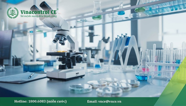 Các đặc tính của sản phẩm, hàng hóa cần thử nghiệm và phương pháp thử nghiệm được quy định trong tiêu chuẩn, quy chuẩn kỹ thuật tương ứng