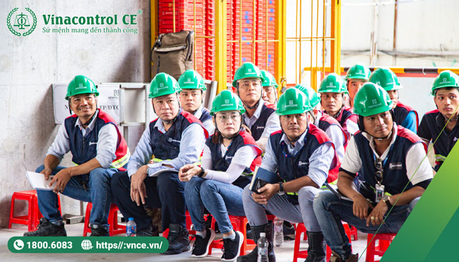 Cá nhân làm những công việc nguy hiểm cần được huấn luyện an toàn và cấp thẻ theo quy định