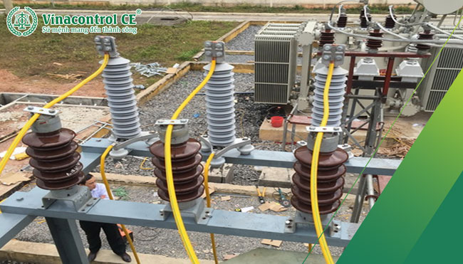 Chống sét van là thiết bị được lắp đặt nhằm bảo vệ các thiết bị điện khi có hiện tượng sét đánh