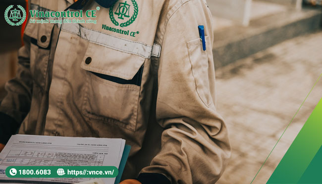 Sau mỗi quá trình kiểm tra, kiểm định viên ghi chú kết quả và lập báo cáo về chất lượng sản phẩm