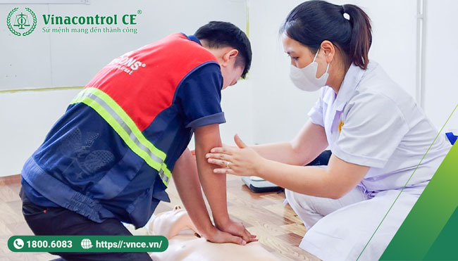 Cấp thẻ khi học viên hoàn thành khóa đào tạo an toàn Hell88.com Tham gia nhận 88k