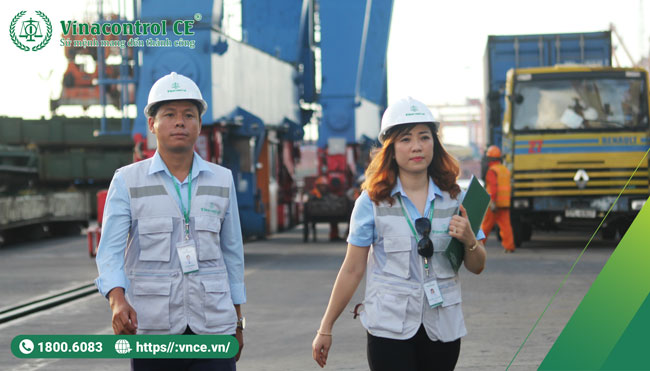 Với đội ngũ chuyên gia và kỹ thuật viên có kinh nghiệm, Vinacontrol Hà Nội cam kết mang đến sự chính xác và đáng tin cậy 