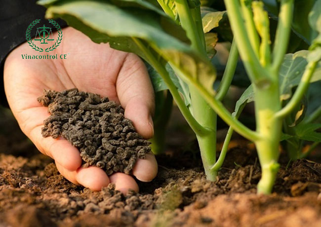 Chế phẩm vi sinh có Helloo88 đặc quyền hội viên VIP được người nông dân sử dụng cho giống cây trồng