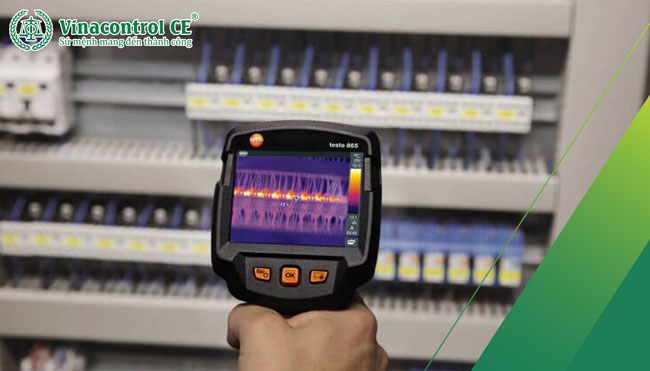 Thực hiện chụp ảnh nhiệt hồng ngoại như một công việc chẩn đoán cho bảo trì
