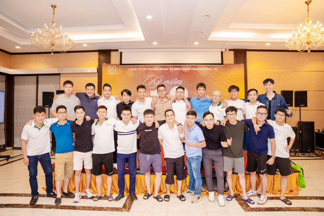 Các thành viên Hello88 Trò chơi sòng bạc trực tuyến checkin trước giờ khai mạc